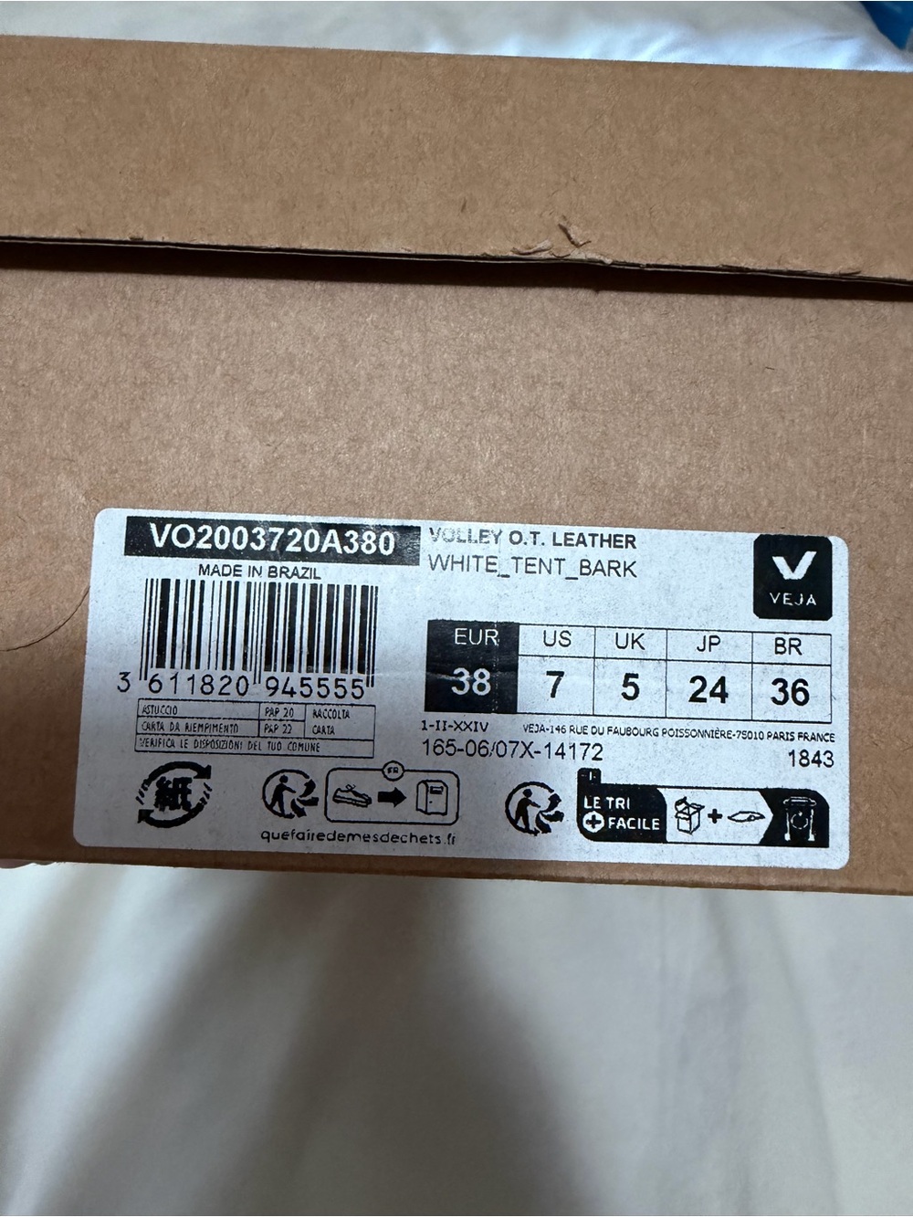 Veja Volley Leather Sneakers Tennis Shoes - White, Tent & Bark Women’s 7 - Picture 8 of 8